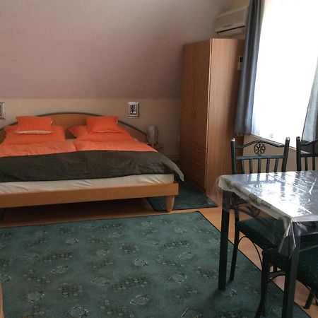 Gyenesi Virag Apartman Gyenesdiás Eksteriør billede